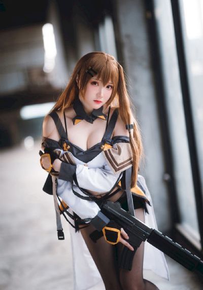 两个女人诱惑