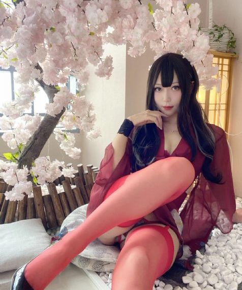 埃罗芒阿老师