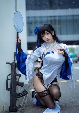 年轻胸大的阿韩国